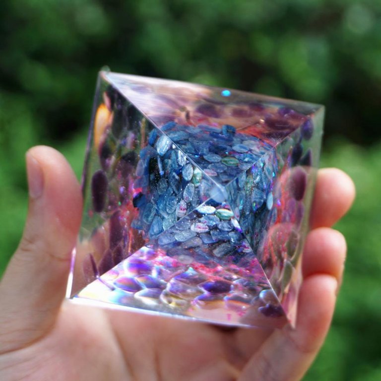 "Light of Love" - Orgonite Pyramid