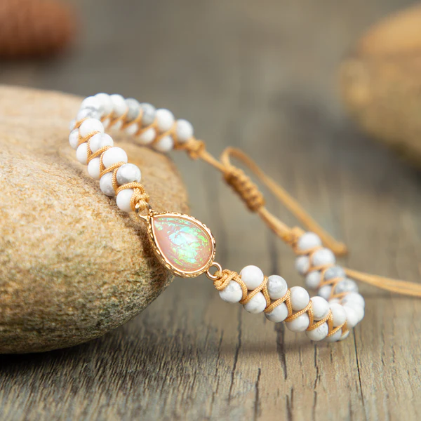 „The Pure Harmony Bracelet” – A Symbol of Calmness, Balance, and Positive Energy