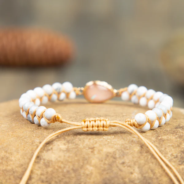 „The Pure Harmony Bracelet” – A Symbol of Calmness, Balance, and Positive Energy