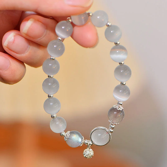 "Touch of Moonlight" – Moonstone Bracelet