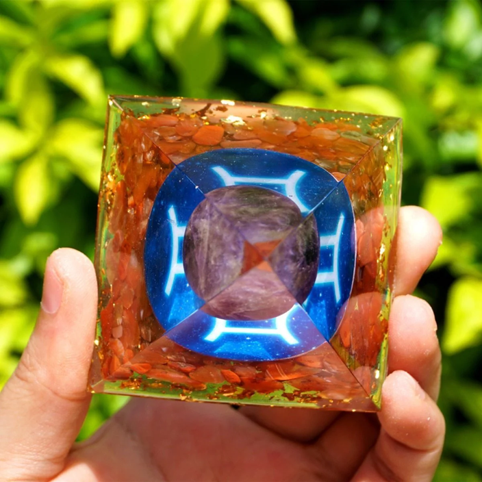 "Gemini Balance Pyramid" – From the Zodiac Treasures Collection